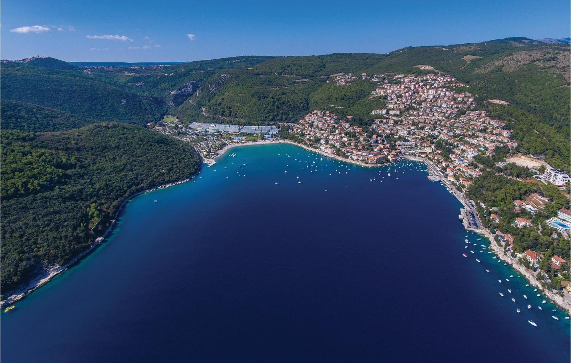 Awesome Apartment In Labin With Wifi Raša المظهر الخارجي الصورة